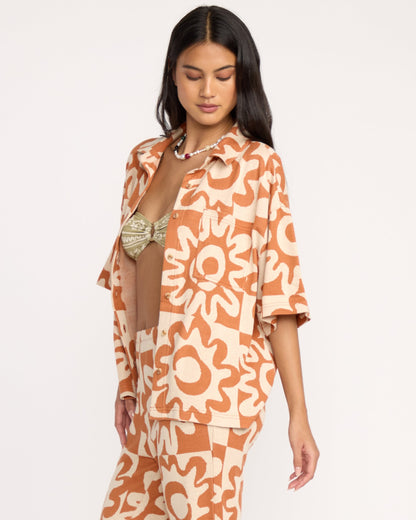 Lost-Waves-Tee-Sunburnt-3