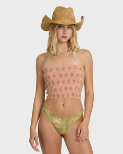 LIGHT PEACH
