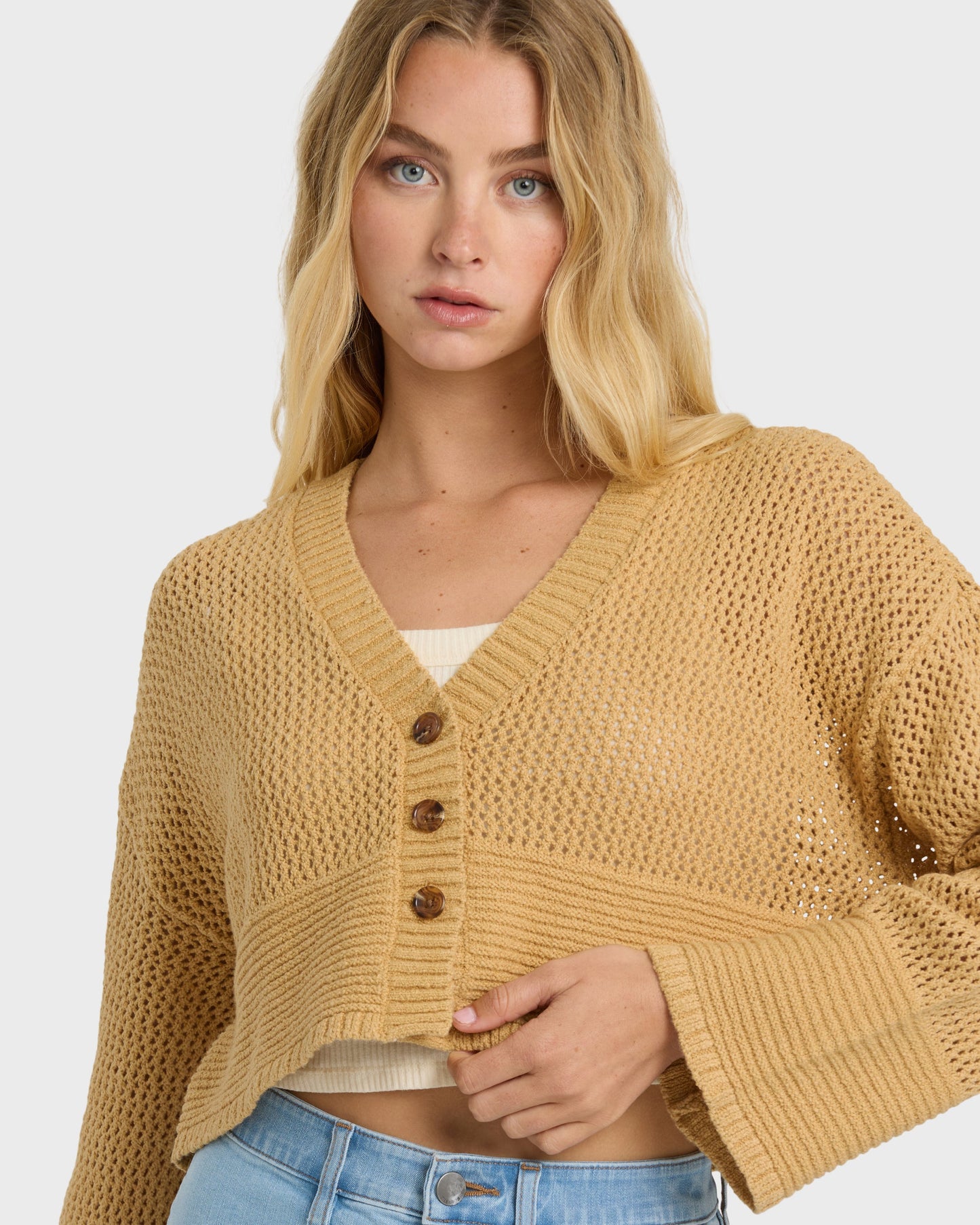 TAVI-CARDIGAN-SAND-5