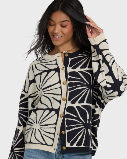 Overheated-Cardi-Black-Sands-5