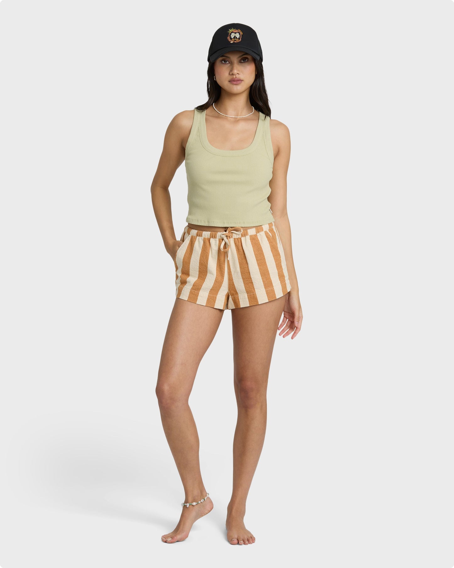 LOW-TIDE-SHORT-CARAMEL-CAFE-4