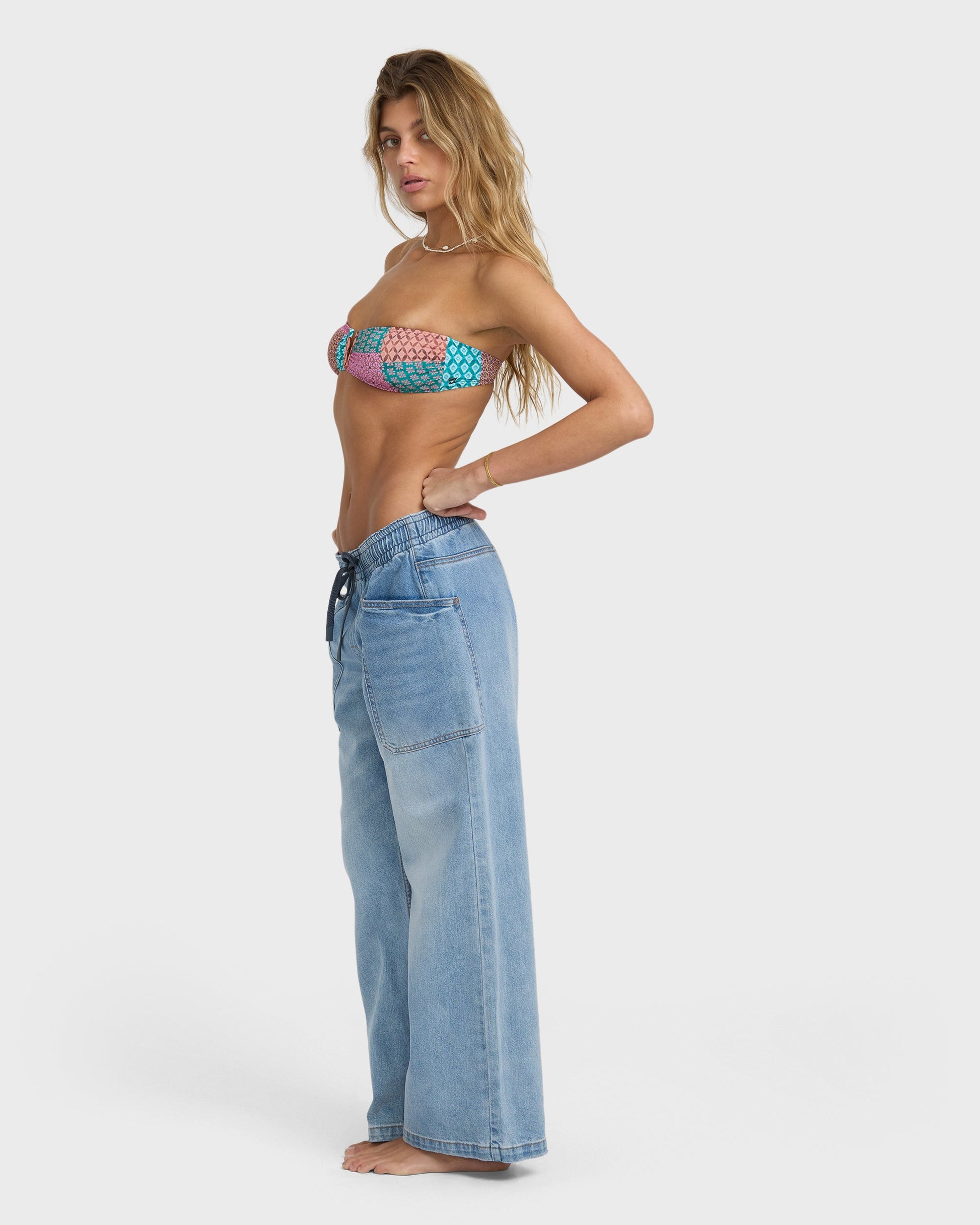 Zonte-Elastic-Waist-Jeans-Shaded-Wash-4