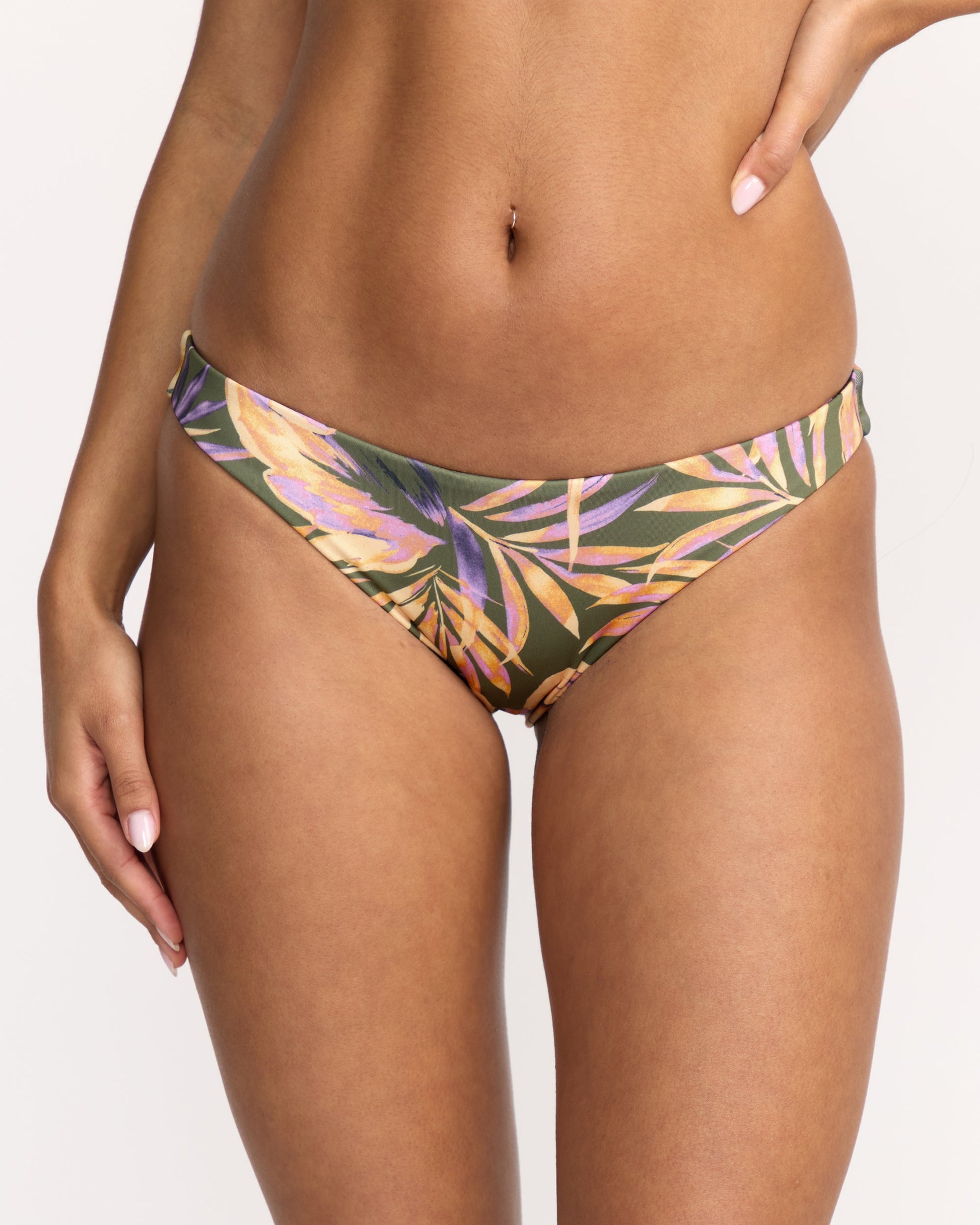 Drifting-Coast-Rev-Tropic-Bikini-Bottom-Luv-Army-5