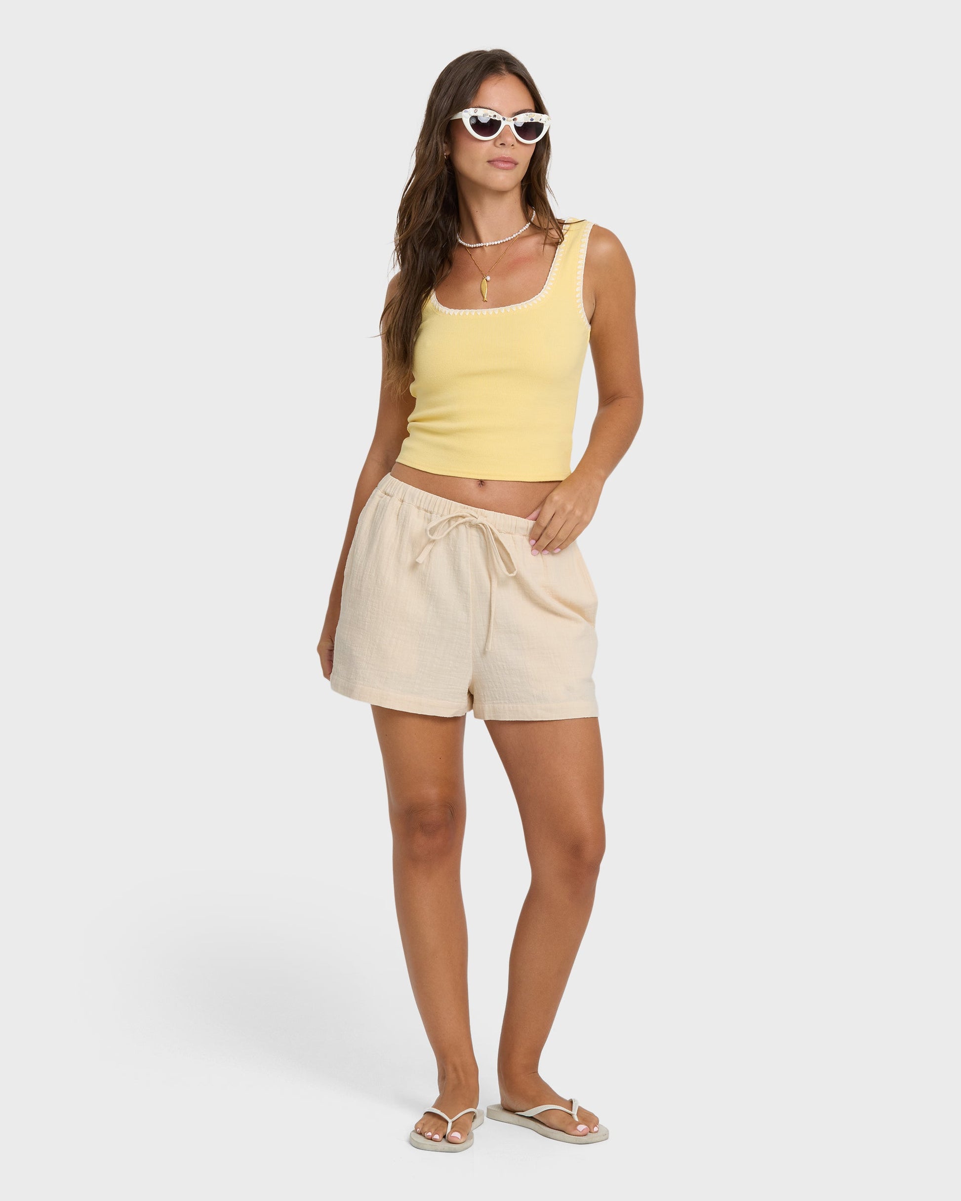 Wanderer-Woven-Shorts-Dove-3