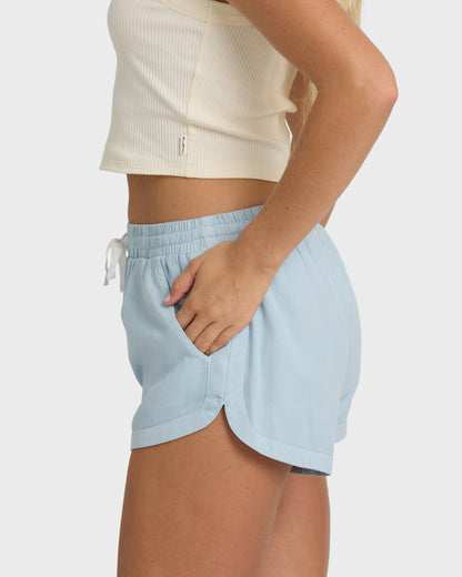 ROAD-TRIPPIN-SHORT-PFD-WASHED-CHAMBRAY-5