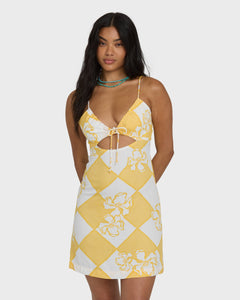 SOFT YELLOW