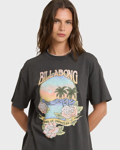 DREAMY-MEMORIES-SS-TEE-OFF-BLACK-5