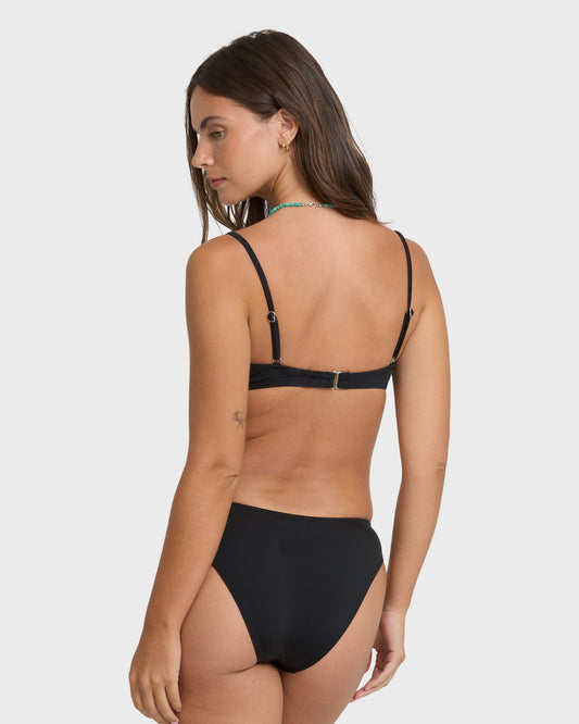 SOL-SEARCHER-V-BRALETTE-BLACK-PEBBLE-2