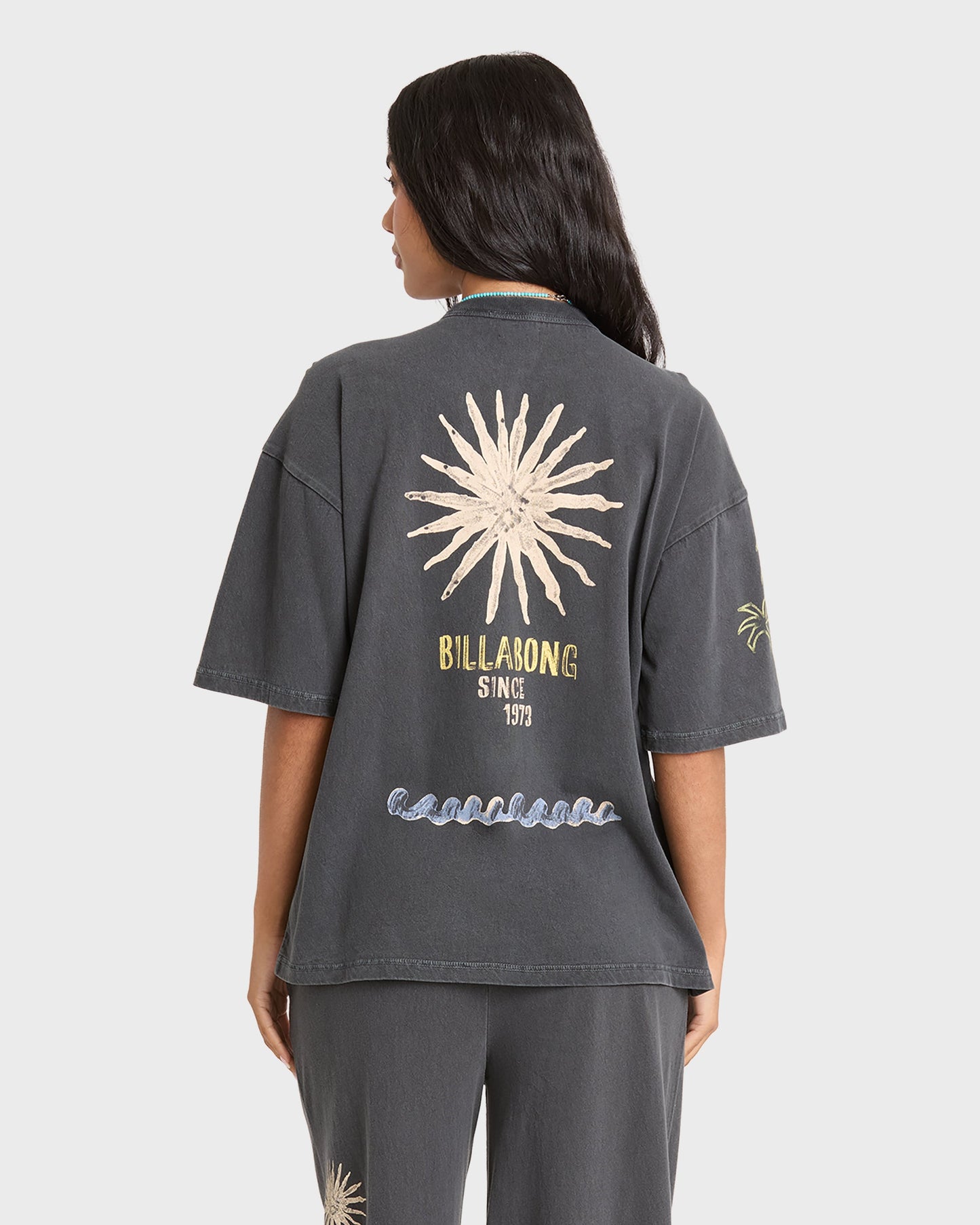 PARADISE-73-SS-TEE-BLACK-SANDS-2