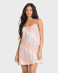 PALE PEACH