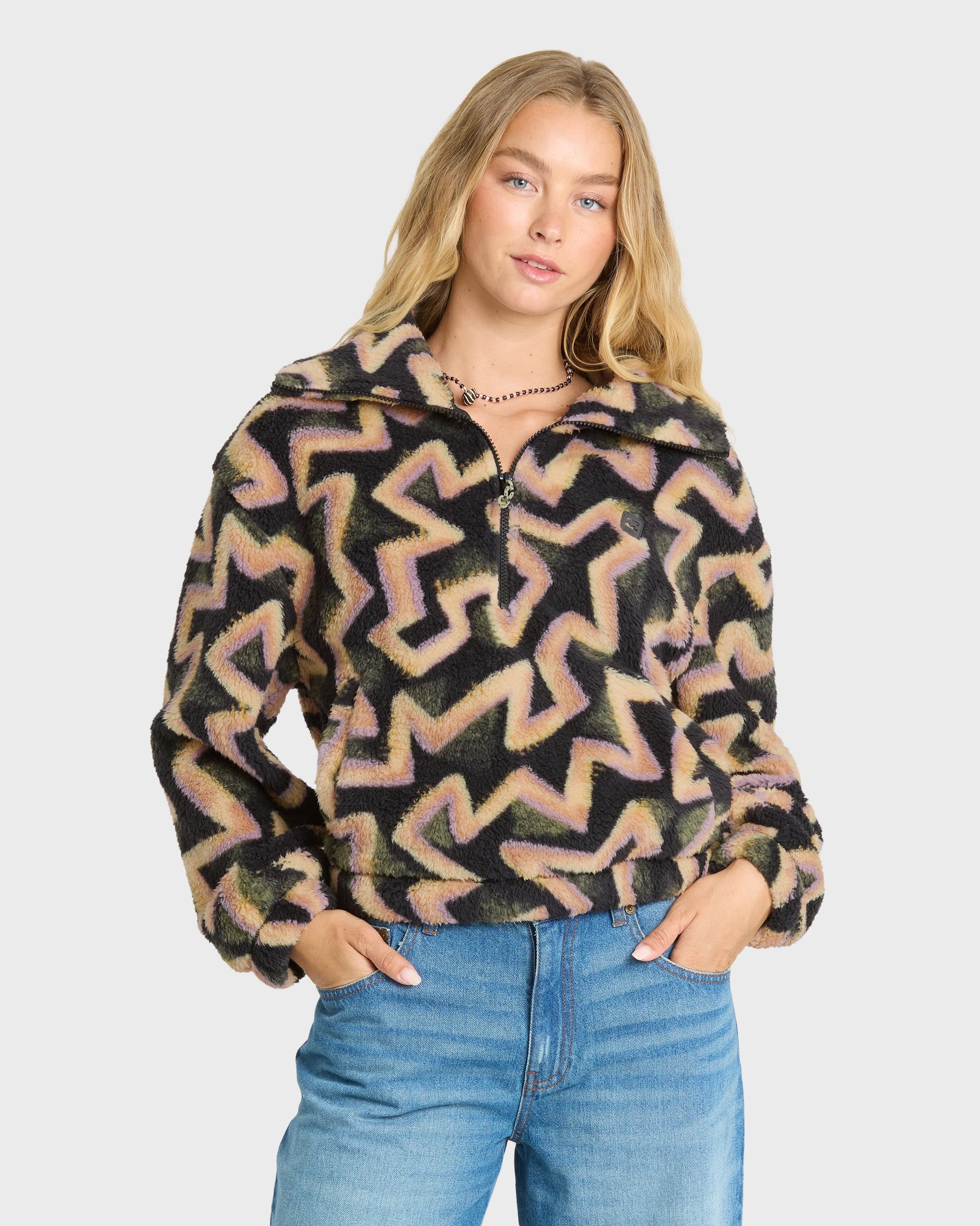 BARRA-SHERPA-HALF-ZIP-BLACK-SANDS-1