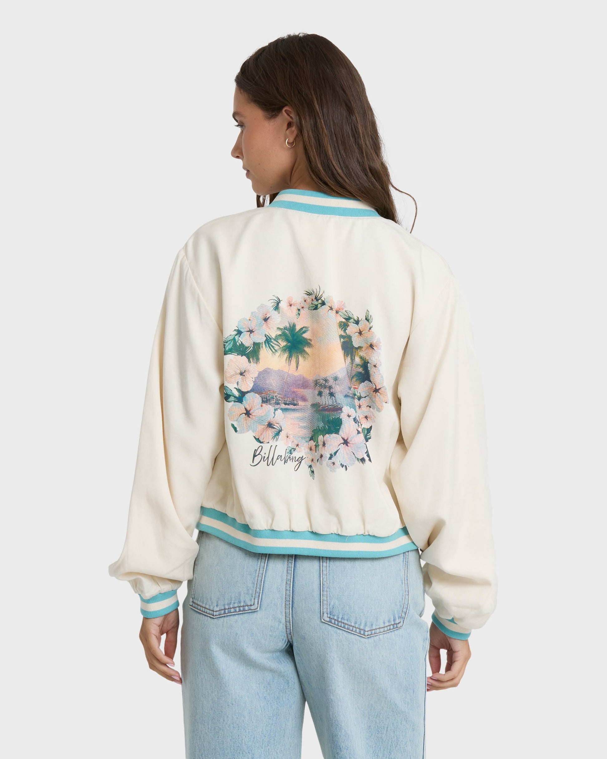 SEA-FRIENDS-BOMBER-JACKET-WHITE-CAP-2