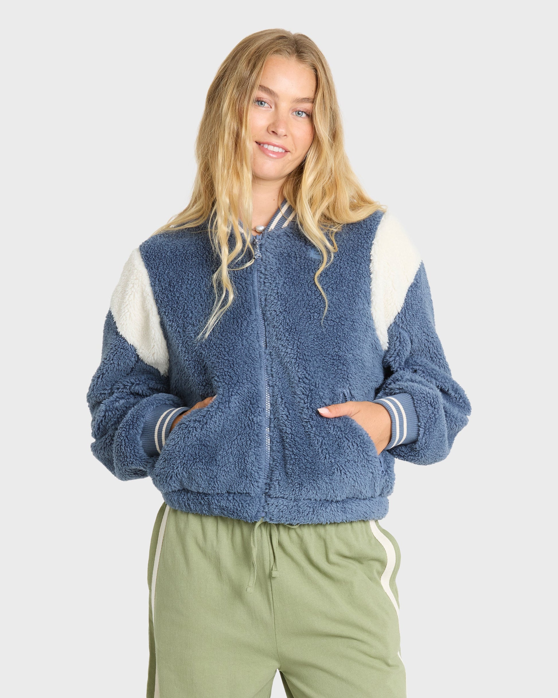 BATTER-ZIP-FLC-BLUE-SMOKE-1